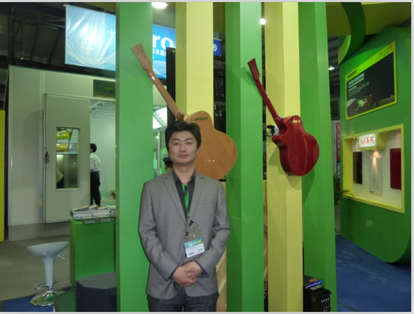 广东AG真人国际漆教你如何选购实用的环保木器漆 广东AG真人国际漆教你如何选购实用的环保木器漆